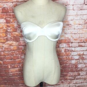 Sweet nothings White Underwire Padded Push-up
Strapless Bra